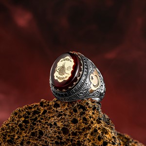 Kehribar Taş Üzeri Osmanlı Tuğrası İşlemeli Gümüş Yüzük